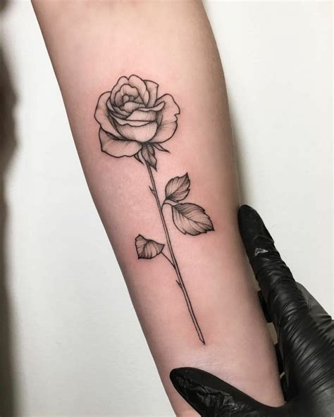 rose tatuaggio braccio|Top 10 tatuaggio rosa braccio ideas and inspiration